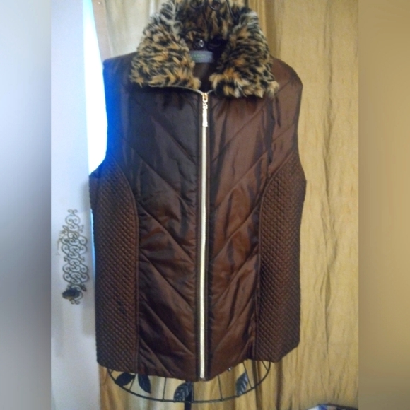 Casual Identity Jackets & Blazers - Beautiful XL fur Vest